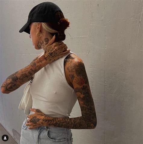 tattoo girl instagram|11 Amazing Female Tattoo Artists on Instagram That You